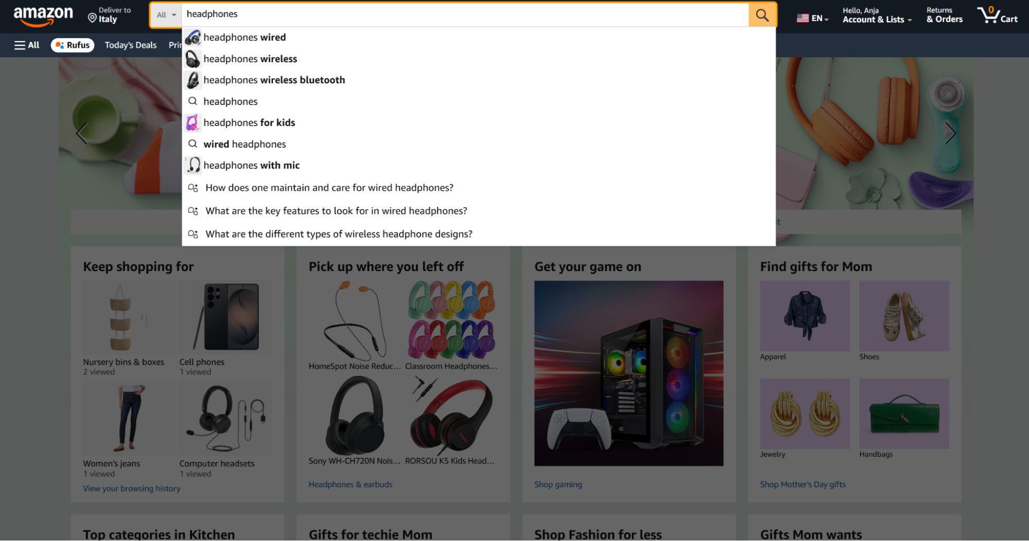 Amazon search bar suggesting headphones keywords